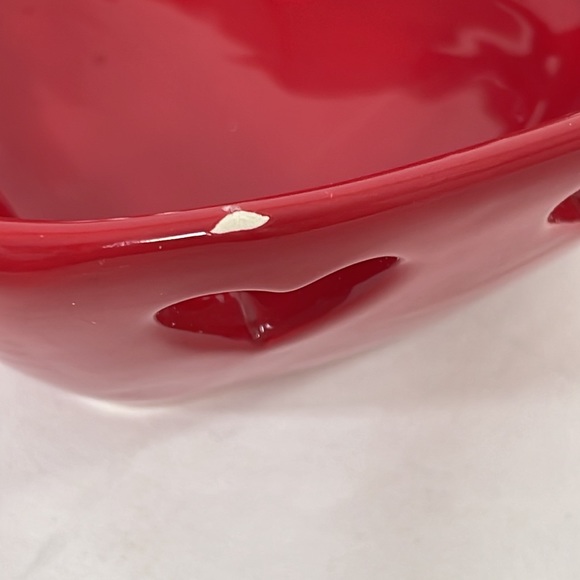 Valentine’s Day Candy Dish /Trinket Red Glazed Ceramic Heart Cut Outs CVS 2011 - Picture 3 of 9